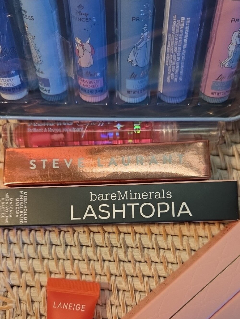 5 Kylie,stilla,Sheglam Bareminerals,ish 3 Tilbury, Disney Chapstick, Laneige - Picture 7 of 12